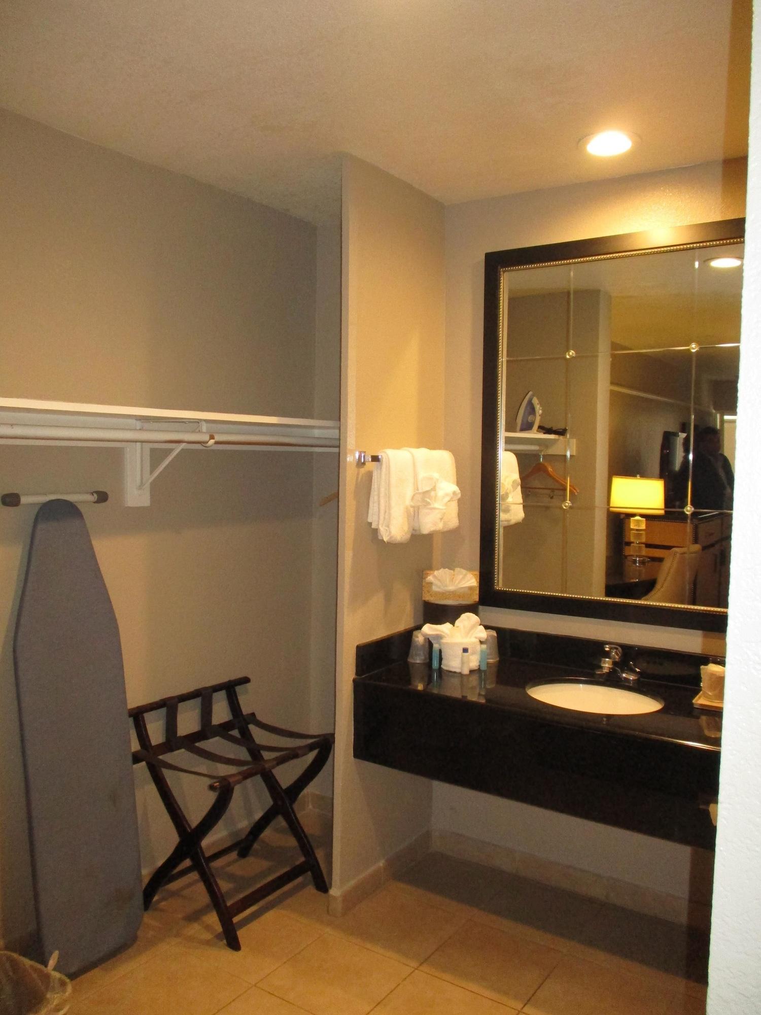 Surestay Hotel By Best Western Buena Park Anaheim Exterior photo